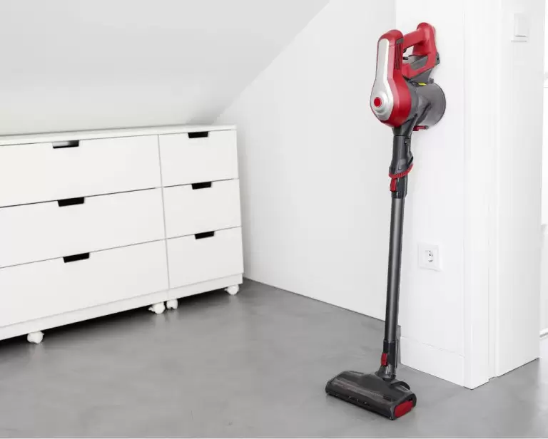 Jak wybrać dobry odkurzacz pionowy? Praktyczne wskazówki