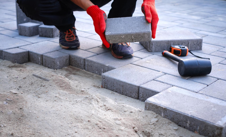 Ceny kostki brukowej w 2026 roku – różne rodzaje i cennik