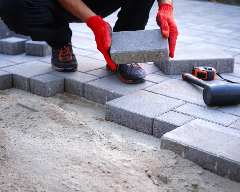 Ceny kostki brukowej w 2026 roku – różne rodzaje i cennik