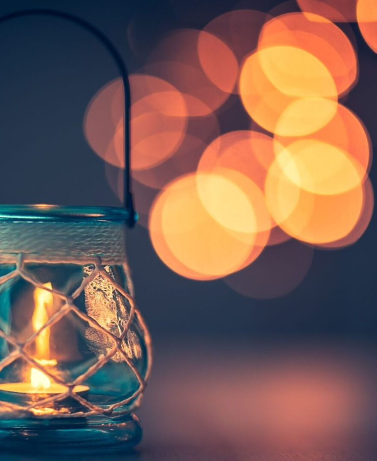 Lampion ze słoika – jak zrobić? Pomysły i instrukcje DIY