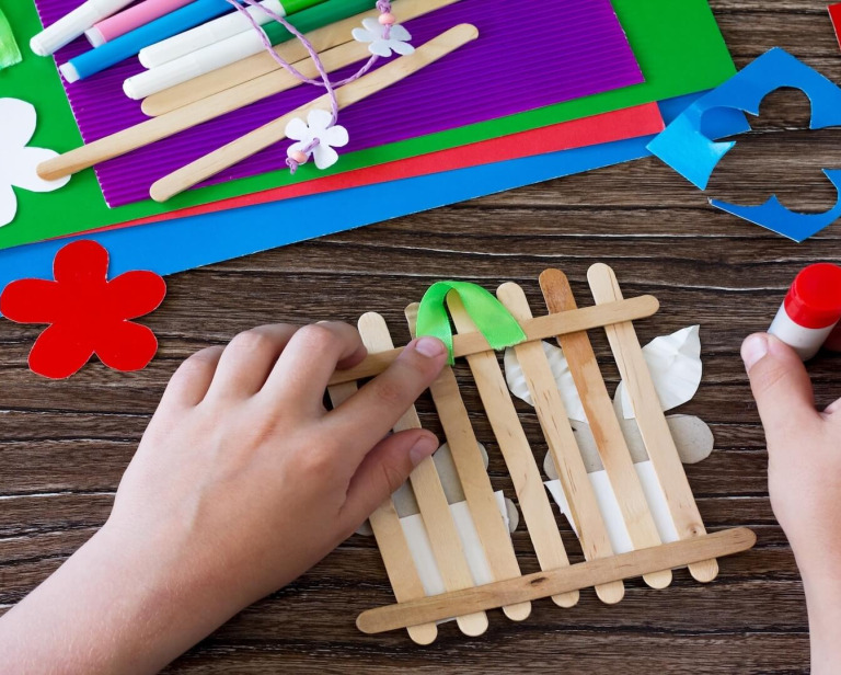 Cuda z patyczków po lodach – 30 inspiracji DIY
